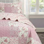 Patchwork Floral Quilt Set – Soft Cotton Bedspread with Pillowcases Grab3