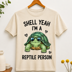 Coffee Lizards & Chaos – T-Shirt