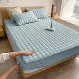 Quilted Mattress Pad – Soft Breathable Mattress Topper with Fitted Skirt Grab3