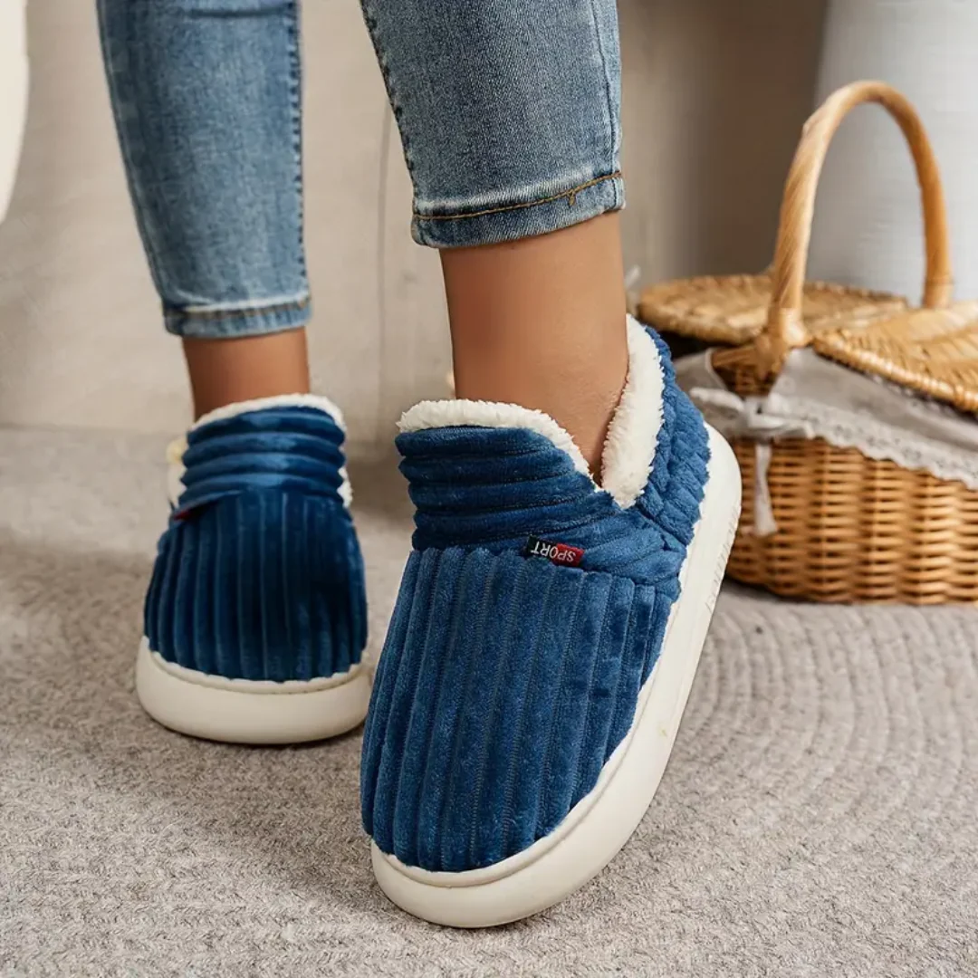 Women’s Fleece Lined Slippers – Cozy Warm Indoor Comfort Shoes