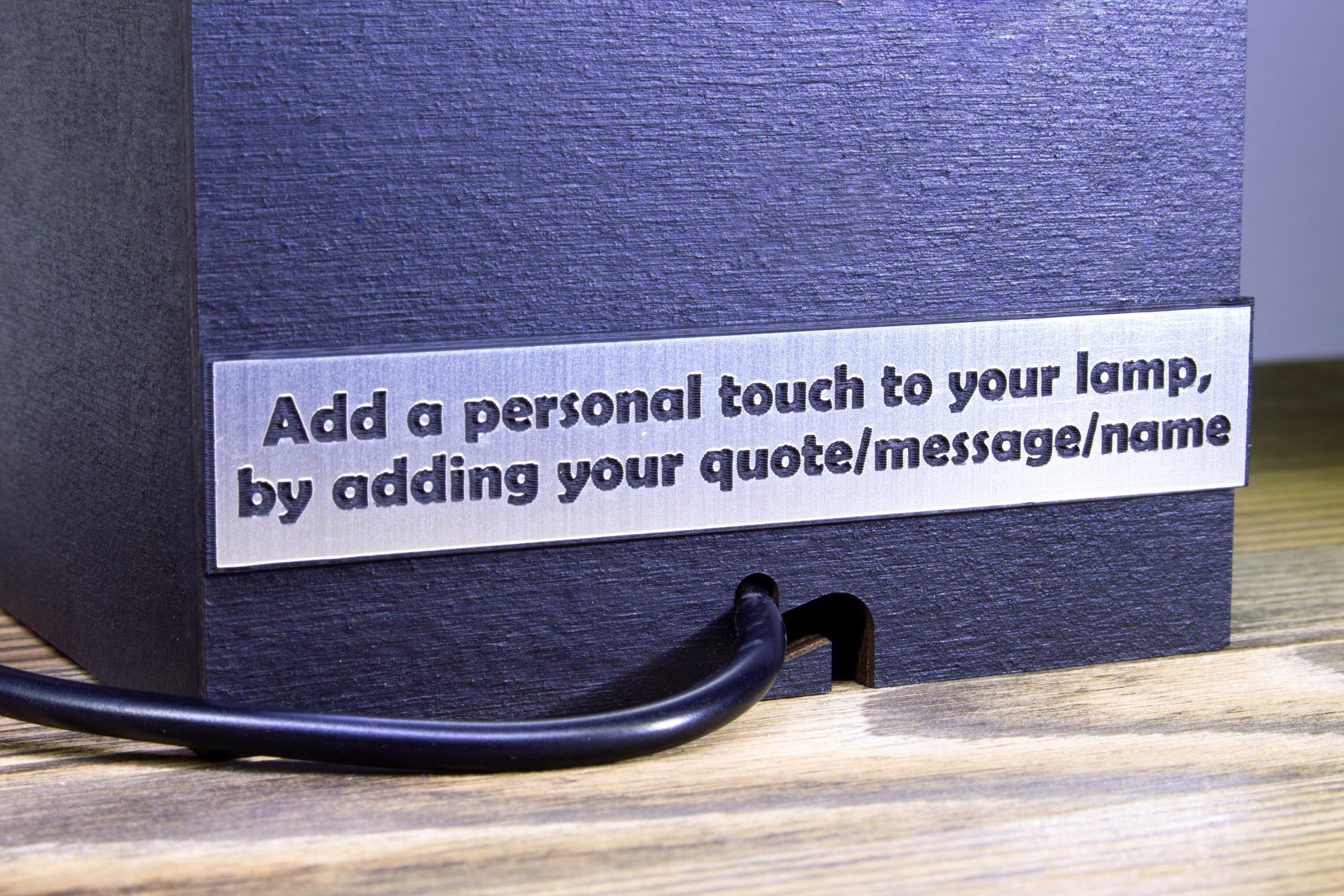 Cyberpunk Jellyfish LED Desk Lamp – Futuristic Tech Gaming Room Decor