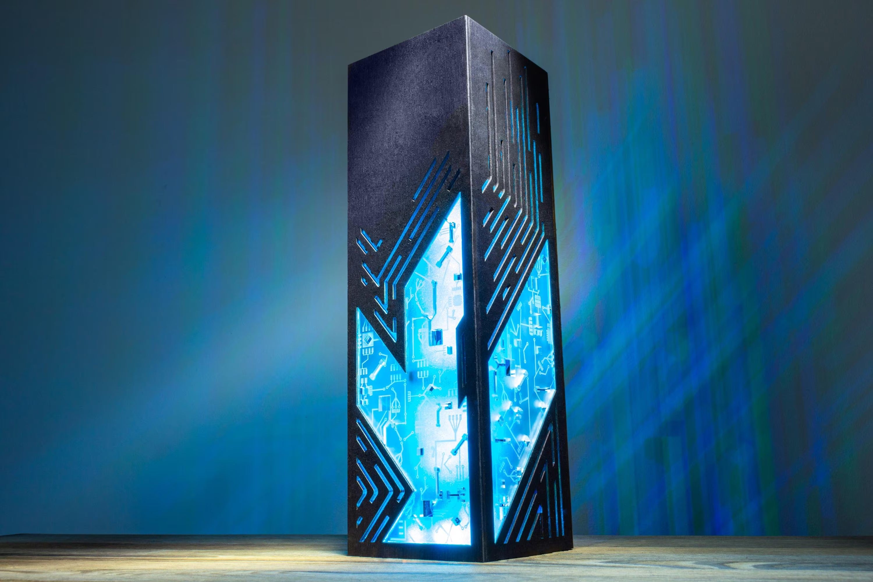 Cyberpunk Circuit Board LED Lamp – RGB Futuristic Night Light Decor