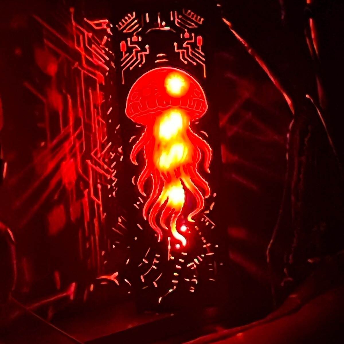 Cyberpunk Jellyfish LED Desk Lamp – Futuristic Tech Gaming Room Decor