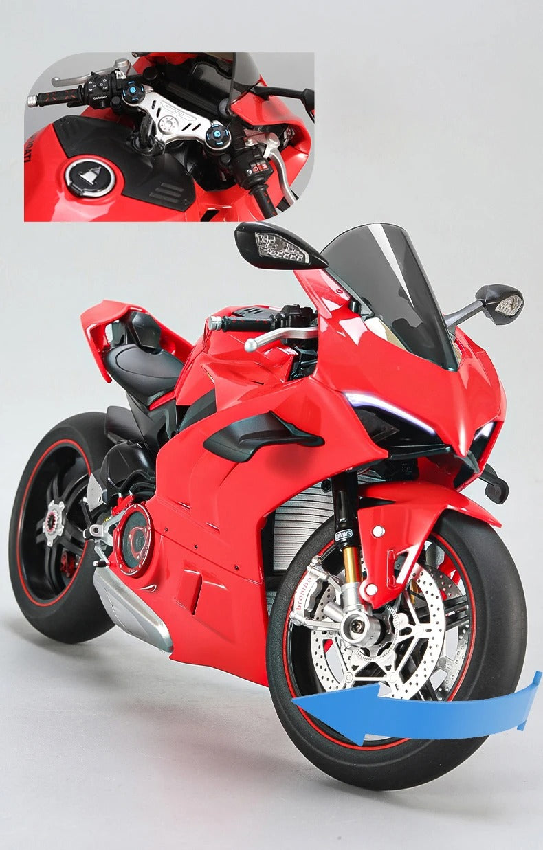 1:6 Ducati V4S with Smoke