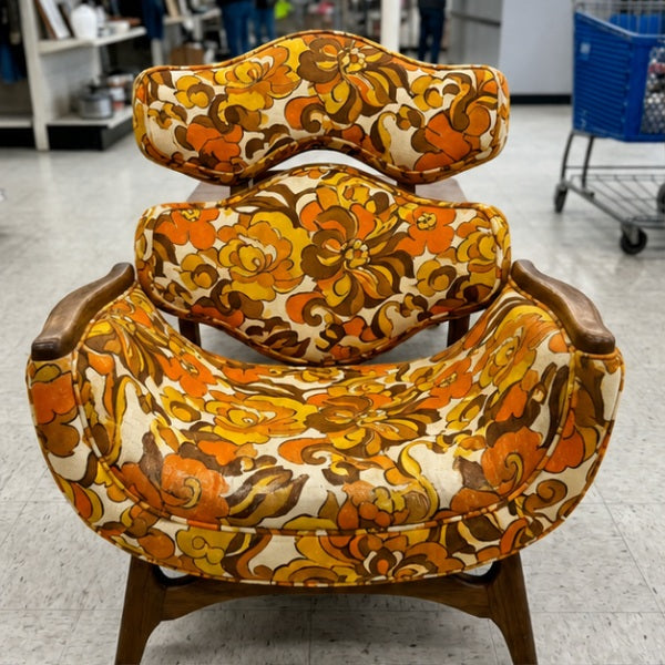 Adrian Pearsall Style Lounge Chair — Mid-Century Curved Sculptural Armchair